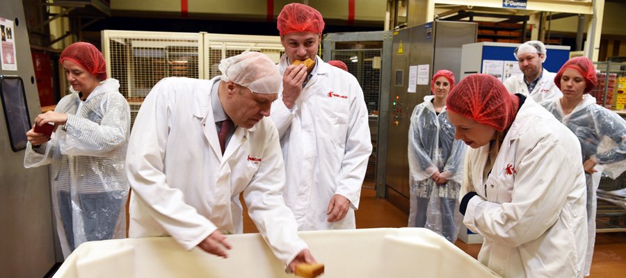 Alexander De Croo en Freya Saeys op bezoek bij Vondelmolen